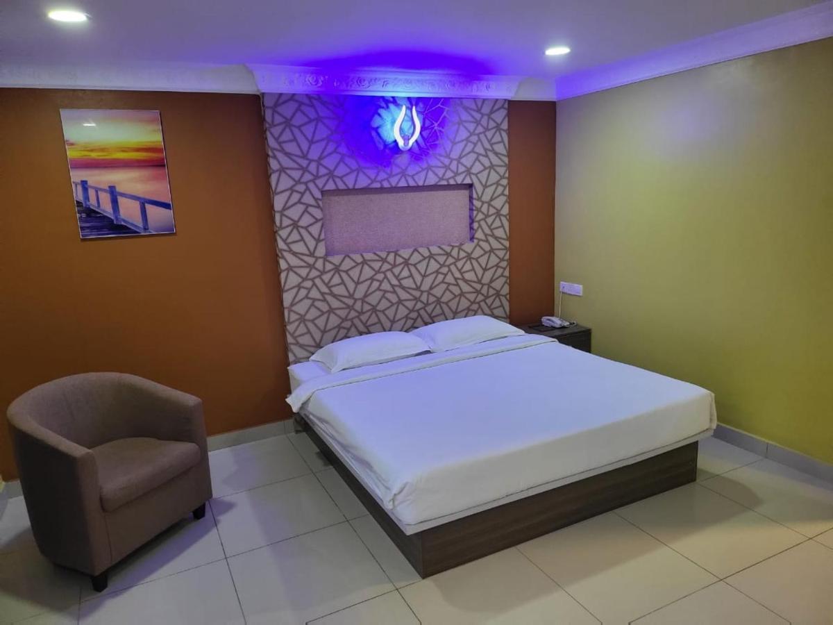 Poorna Hotel Куала-Лумпур Экстерьер фото