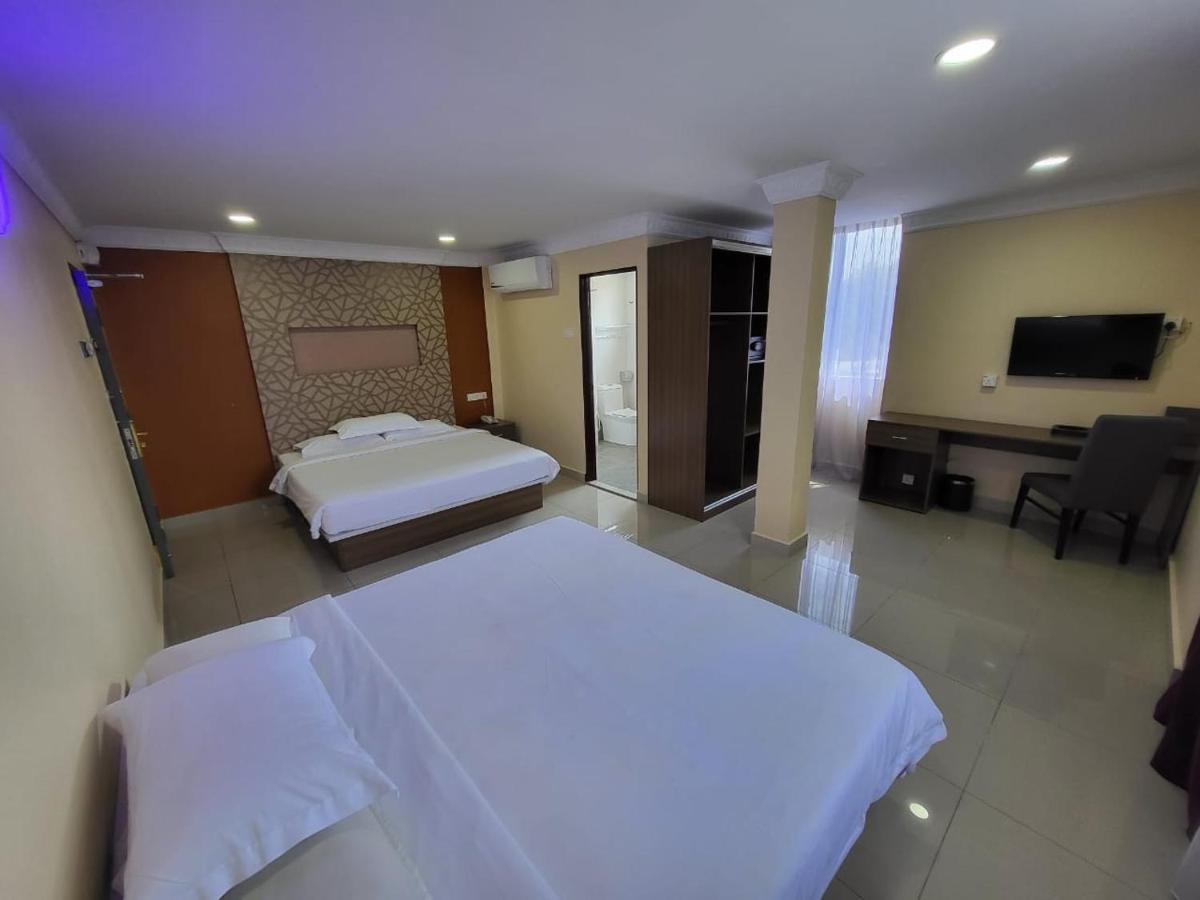 Poorna Hotel Куала-Лумпур Экстерьер фото