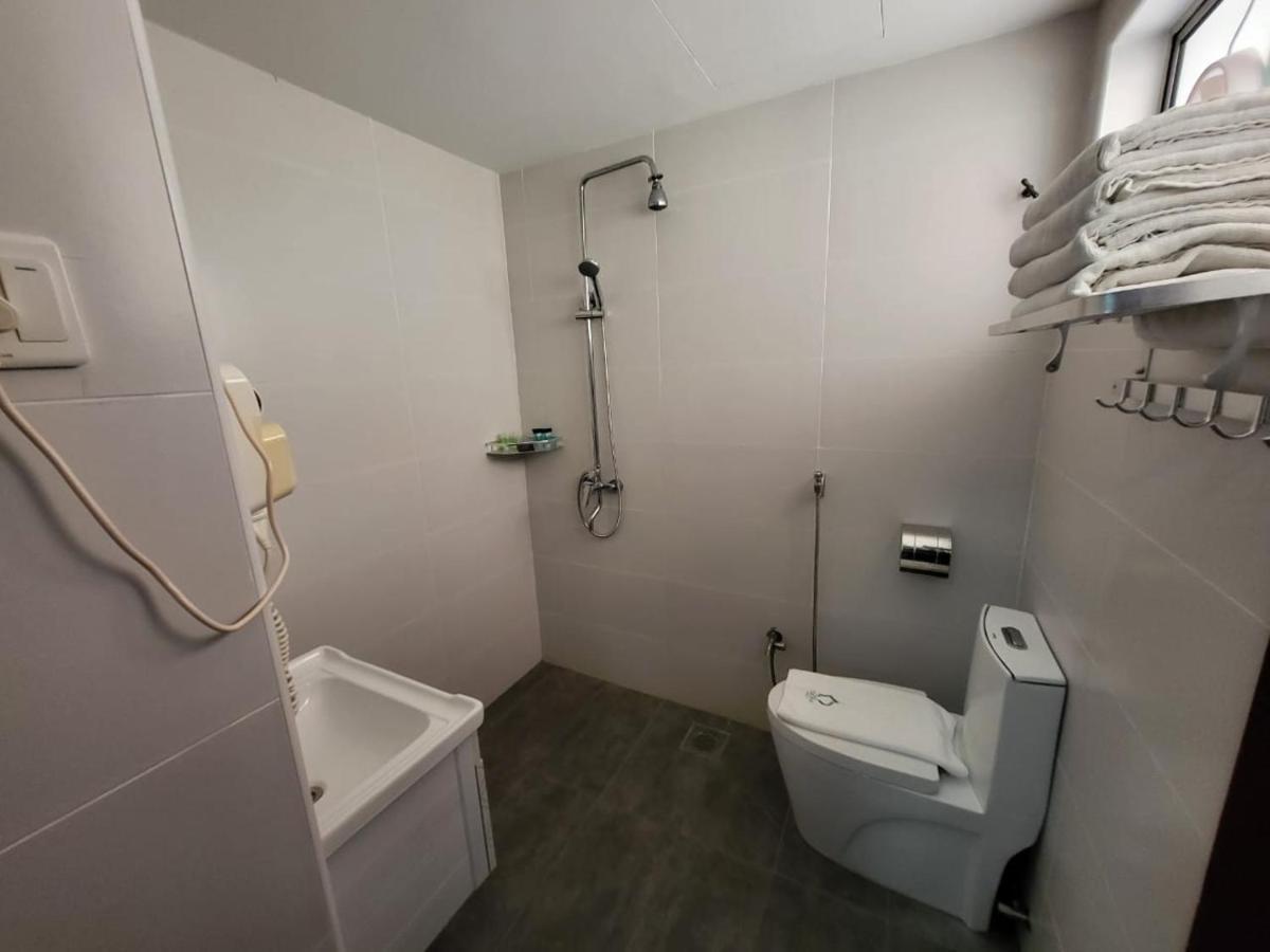 Poorna Hotel Куала-Лумпур Экстерьер фото