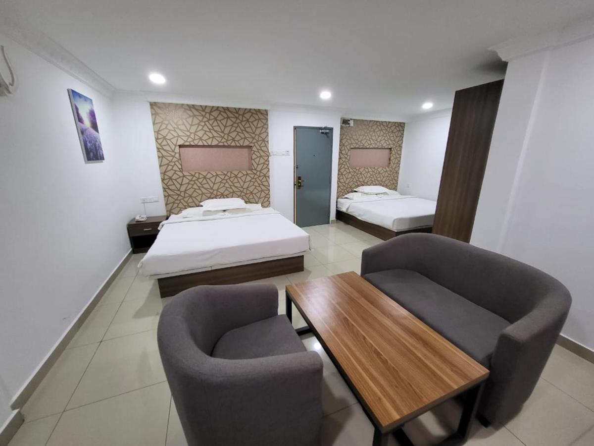 Poorna Hotel Куала-Лумпур Экстерьер фото